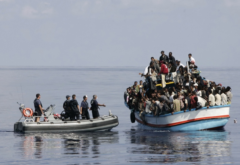 ΕΓΚΛΗΜΑΤΙΚΑ ΑΔΙΑΦΟΡΗ Η ΚΥΒΕΡΝΗΣΗ ΓΙΑ ΤΗΝ ΠΑΡΑΝΟΜΗ ΕΙΣΡΟΗ ΛΑΘΡΟΜΕΤΑΝΑΣΤΩΝ