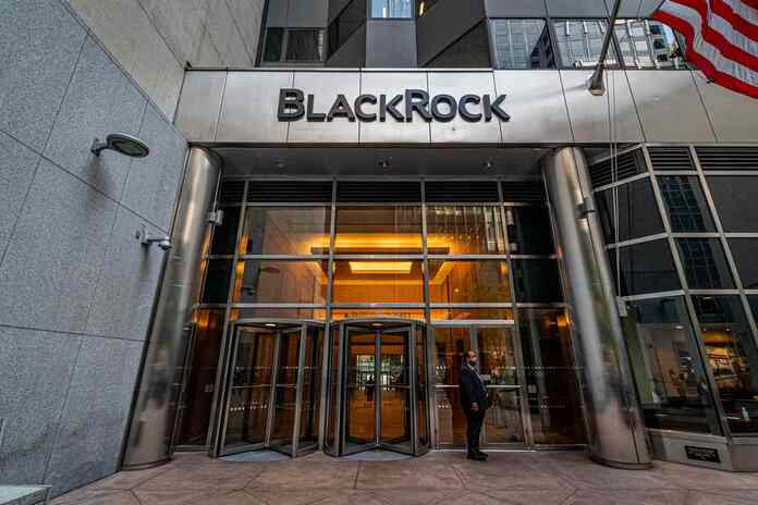 Ουκρανία:Συμβόλαιο με Blackrock αξίας μισού τρισεκατομμυρίου....